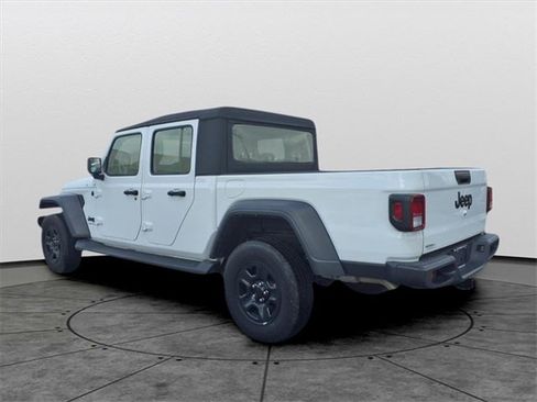 Used 2023 Jeep Gladiator Sport image 6