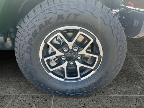 New 2026 Jeep Gladiator Rubicon AWD/4WD image 14