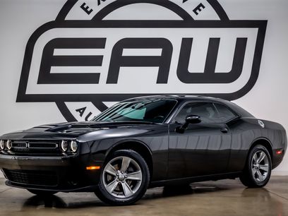 Used 2015 Dodge Challenger SXT