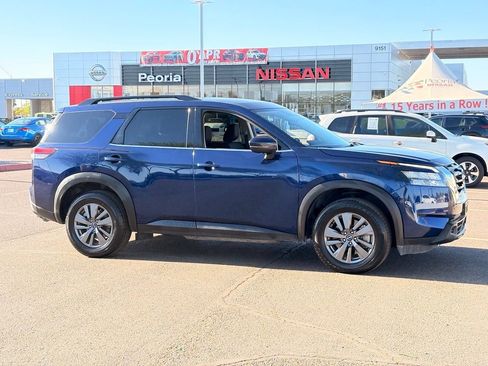 Certified 2024 Nissan Pathfinder SV FWD image 7