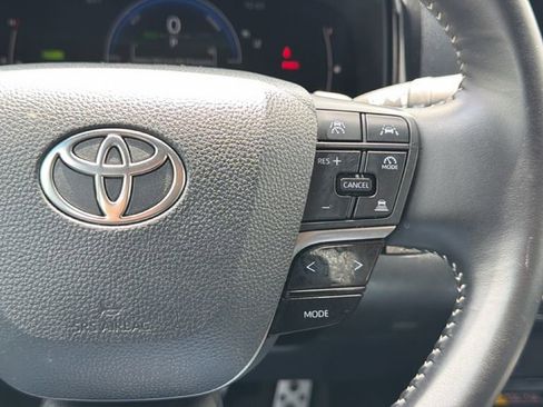 Certified 2025 Toyota Camry SE FWD image 27