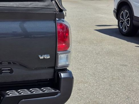Used 2023 Toyota Tacoma TRD Sport AWD/4WD image 6
