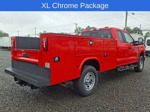 New 2025 Ford F350 XL w/ XL Chrome Package image 3