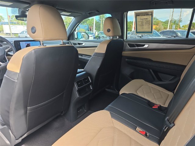 Used 2024 Volkswagen Atlas Cross Sport SE FWD image 10