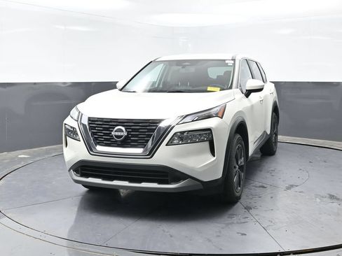 Used 2023 Nissan Rogue SV AWD/4WD image 7