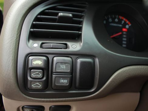 Used 2000 Acura TL FWD image 17