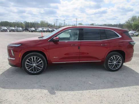 New 2026 Buick Enclave Avenir w/ Super Cruise Package FWD image 9