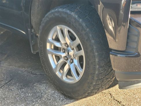 Used 2019 Chevrolet Silverado 1500 RST w/ All-Star Edition image 3