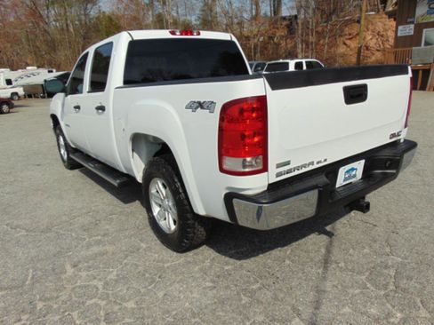 Used 2011 GMC Sierra 1500 SLE w/ Power Tech Package image 3