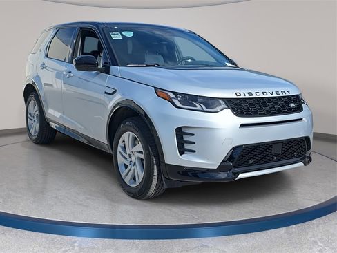 New 2026 Land Rover Discovery Sport Landmark image 3