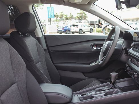 Certified 2024 Honda Accord EX image 17