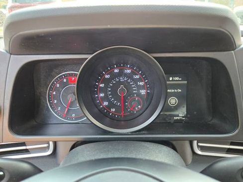 Used 2021 Hyundai Elantra SEL FWD image 32