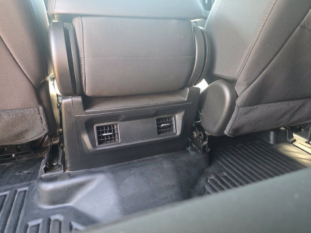 Used 2024 GMC Sierra 2500 Pro w/ 1SA Pro Safety Plus Package AWD/4WD image 18