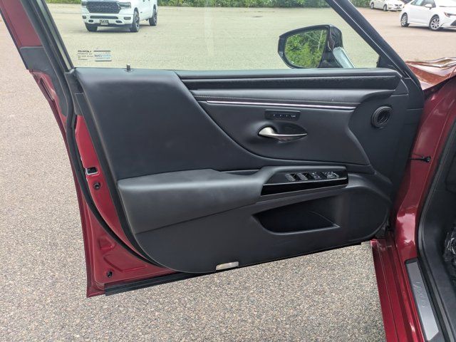 Used 2025 Lexus ES 350 w/ Premium Package FWD image 18