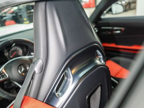 Used 2018 Mercedes-Benz AMG GT Base image 22