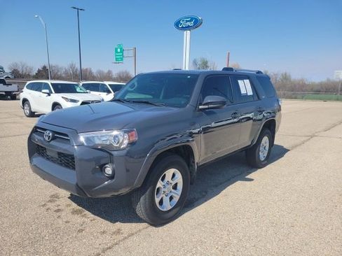 Used 2024 Toyota 4Runner SR5 image 19