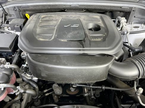 Used 2022 Jeep Grand Cherokee Limited image 31