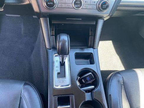 Used 2017 Subaru Outback 2.5i Limited AWD/4WD image 22