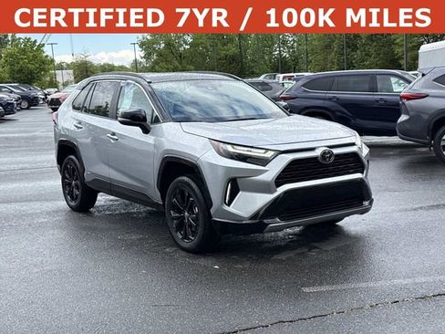 Used 2025 Toyota RAV4 XSE w/ Weather Package AWD/4WD image 1