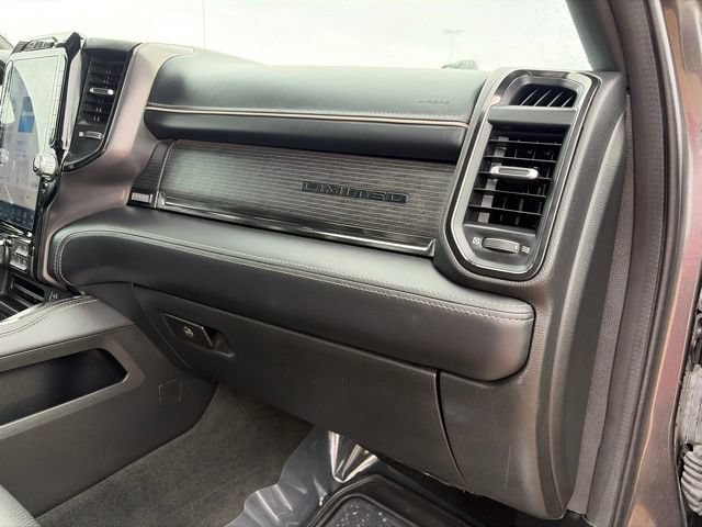 Used 2022 RAM 1500 Limited AWD/4WD image 61