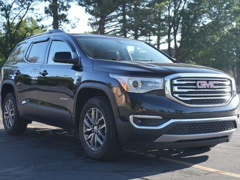 Used 2019 GMC Acadia SLE AWD/4WD image 7