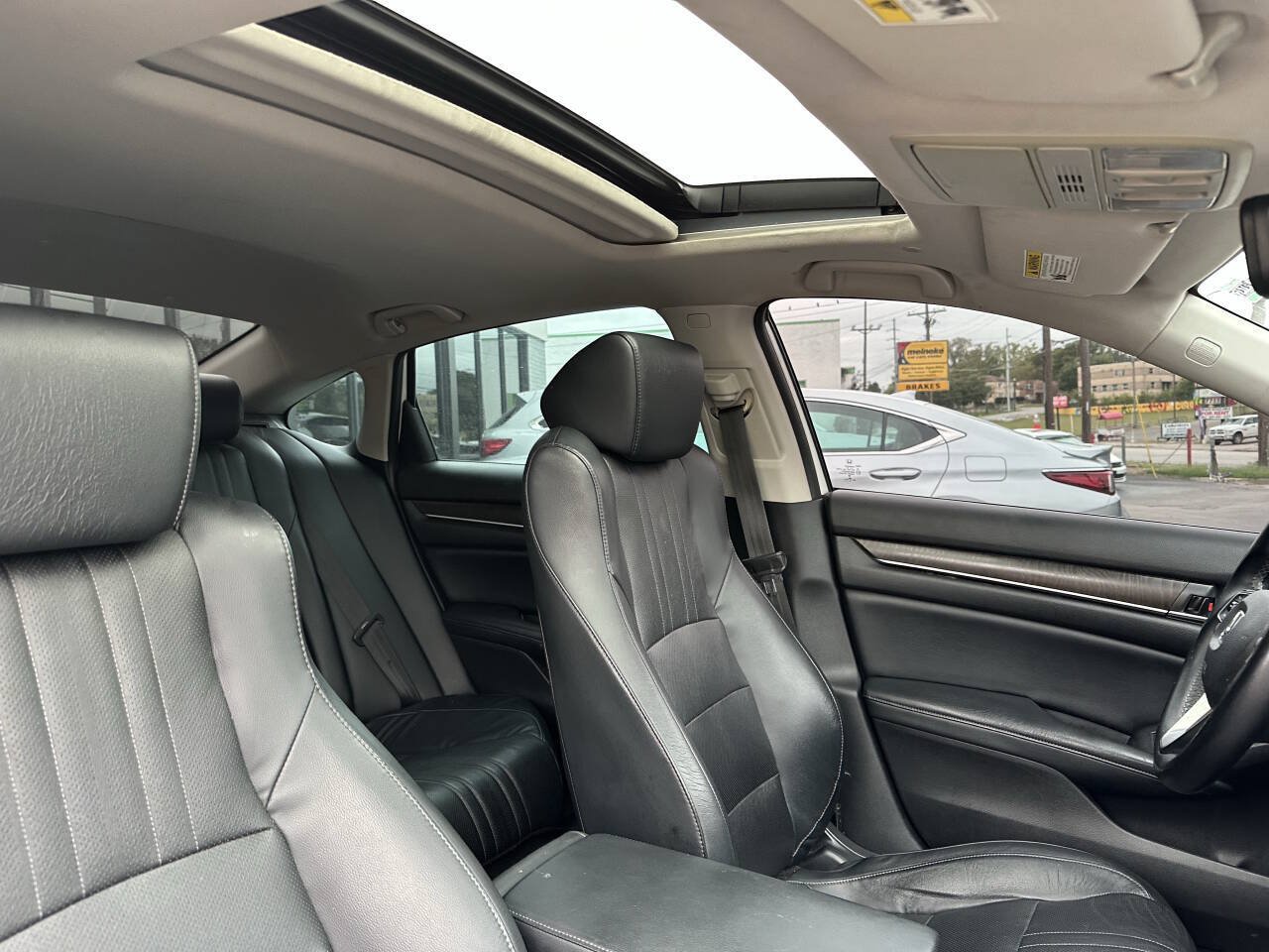 Used 2018 Honda Accord EX-L image 13