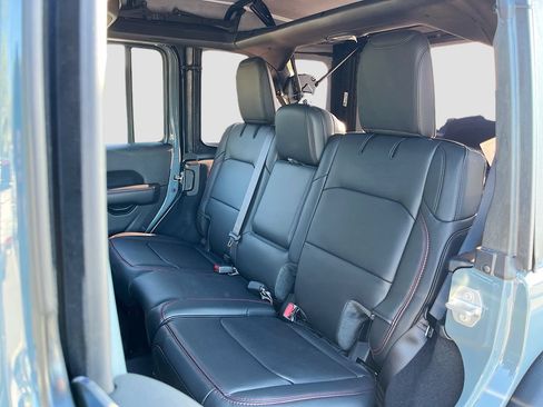 New 2026 Jeep Wrangler Unlimited Rubicon w/ Xtreme 35 Tire Package AWD/4WD image 23