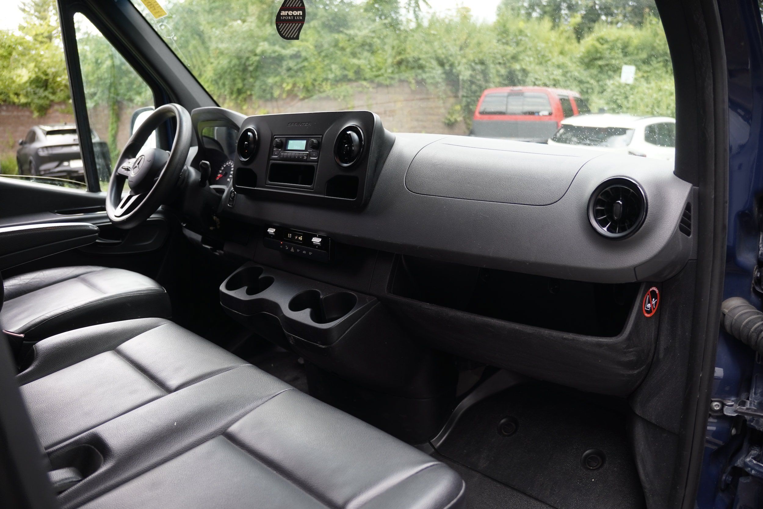 Used 2021 Mercedes-Benz Sprinter 1500 image 24