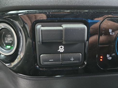 Used 2022 Chevrolet Silverado 1500 LT Trail Boss image 23