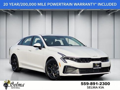 New 2026 Kia K5 LXS image 1