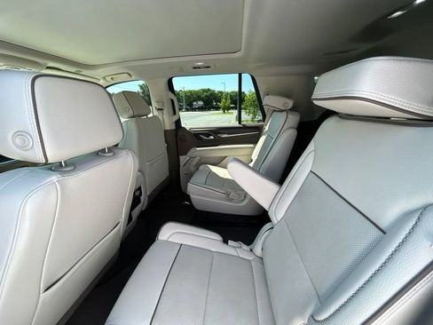 Used 2022 GMC Yukon Denali w/ Max Trailering Package AWD/4WD image 16
