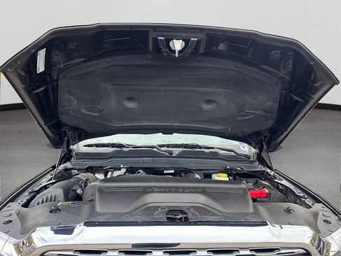 Used 2022 RAM 2500 Limited image 13