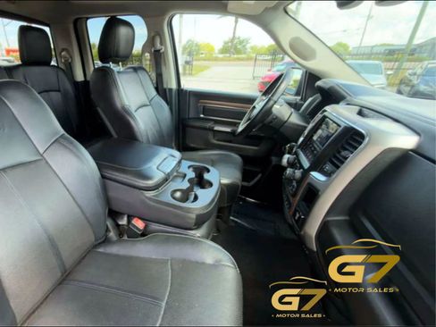 Used 2018 RAM 1500 Laramie RWD image 14
