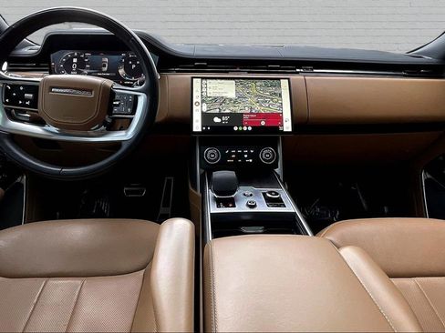 Used 2023 Land Rover Range Rover SE AWD/4WD image 7