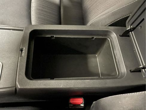 Used 2022 Nissan Altima 2.5 SV image 29