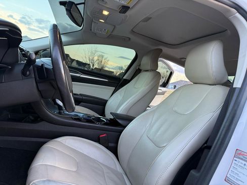 Used 2015 Ford Fusion Titanium image 6