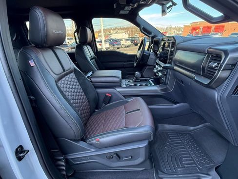 Used 2025 Ford F150 Lariat w/ Equipment Group 501A Mid image 16