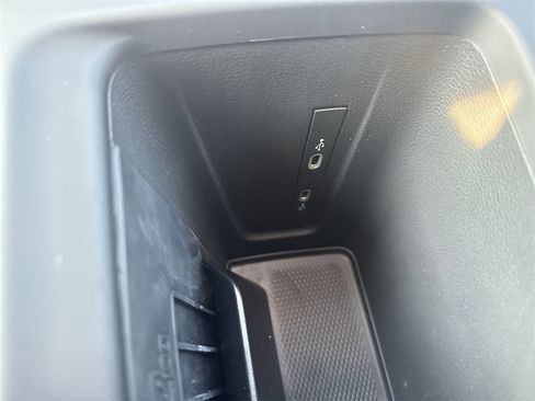 New 2025 Volkswagen Tiguan S image 29