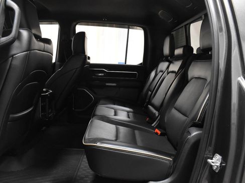 Used 2021 RAM 1500 Laramie w/ Sport Appearance Package AWD/4WD image 8