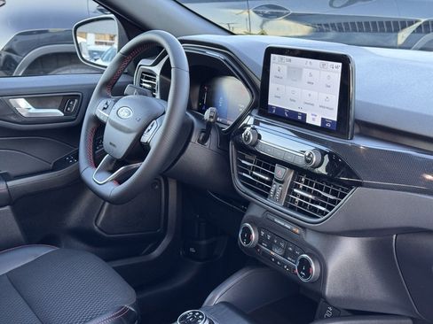 Used 2025 Ford Escape ST-Line Select image 24