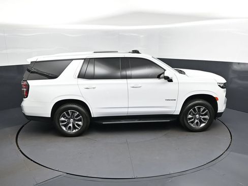 Used 2023 Chevrolet Tahoe LT w/ Luxury Package RWD image 35