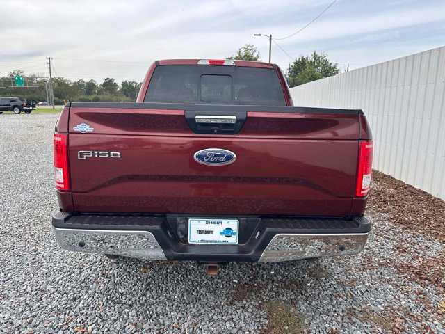 Used 2017 Ford F150 XLT w/ Equipment Group 302A Luxury RWD image 4