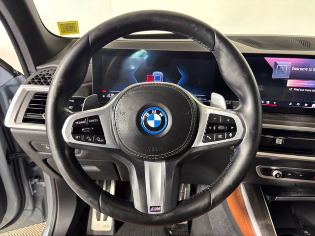 Used 2024 BMW X5 xDrive50e w/ Executive Package AWD/4WD image 12