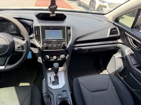 Used 2019 Subaru Crosstrek 2.0i w/ Eyesight System image 21
