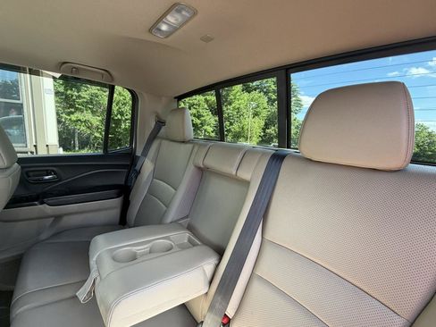 Used 2017 Honda Ridgeline RTL-E image 10