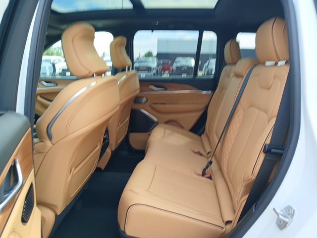New 2027 Jeep Grand Cherokee Summit w/ Adv Protech Group IV AWD/4WD image 25