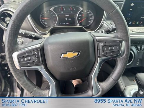 Used 2024 Chevrolet Blazer LT w/ Convenience Package AWD/4WD image 14