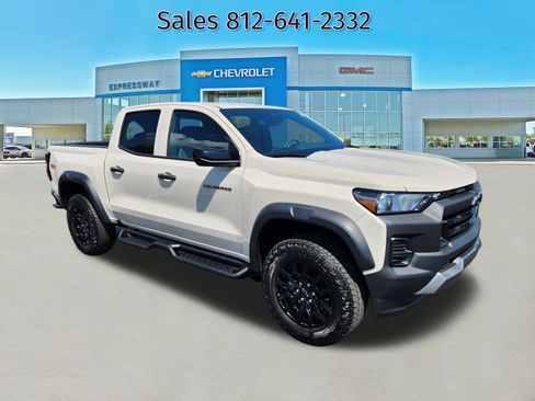 Used 2026 Chevrolet Colorado Trail Boss AWD/4WD image 1
