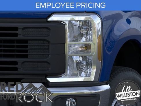 New 2026 Ford F250 XL w/ XL Chrome Package AWD/4WD image 18