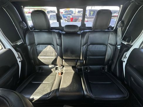 Used 2021 Jeep Gladiator Overland w/ Popular Equipment Package image 23